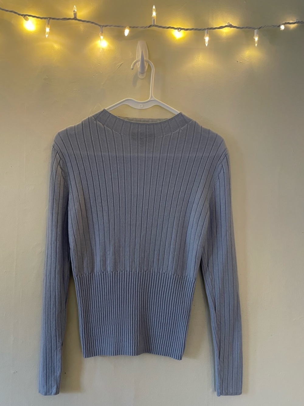 Banana Republic Pale Blue 100% Merino Wool Ribbed Crew Sweater Top Light Air Y2K - Picture 12 of 12